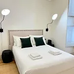 Santa Justa Bedrooms 3*